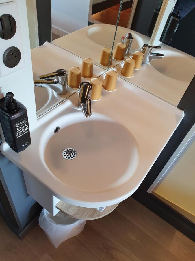 Ibis Budget Кутанс Экстерьер фото